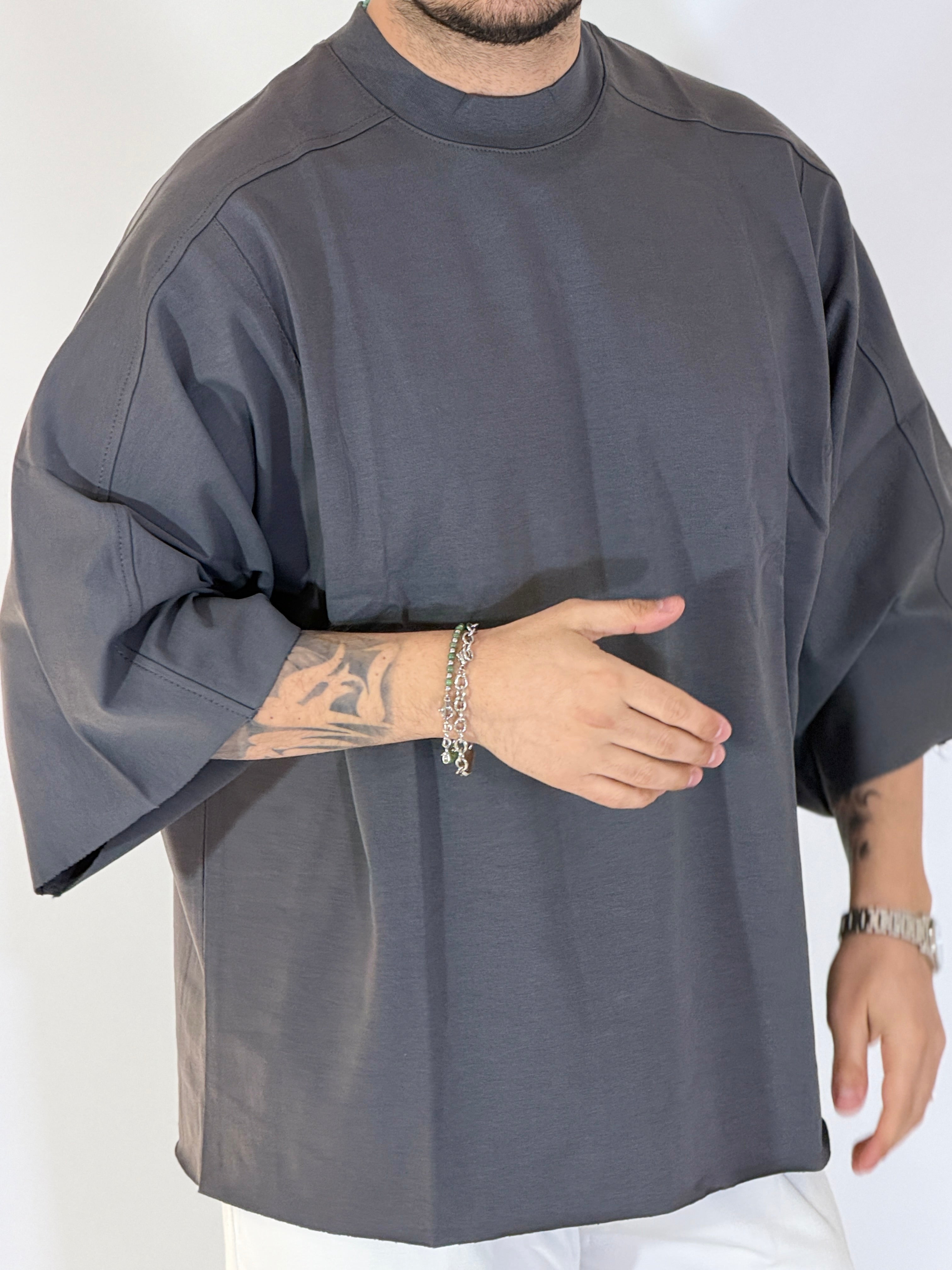 T-shirt over taglio vivo grigia HM834