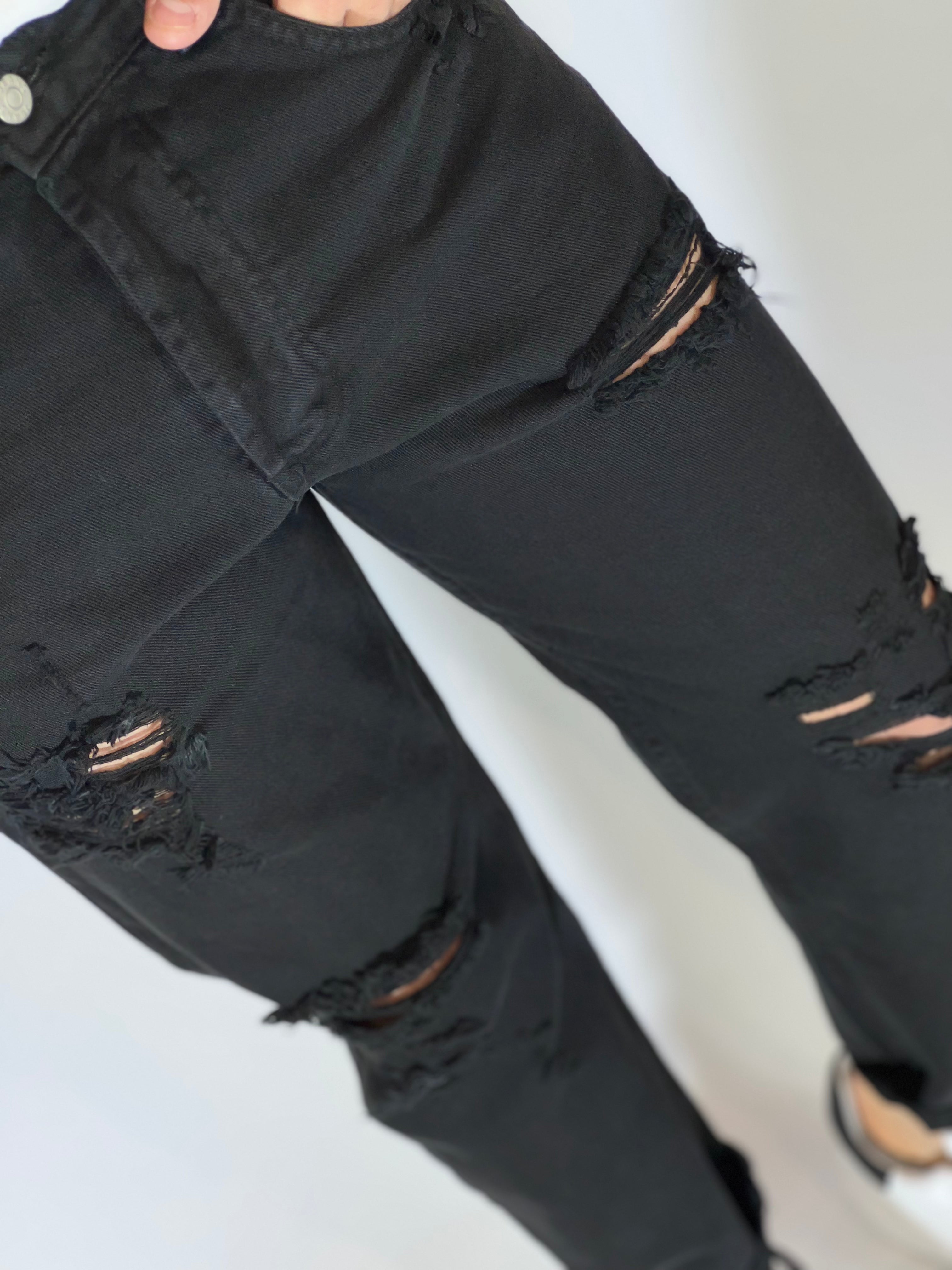 Pantalone strappato nero PONTE15-01