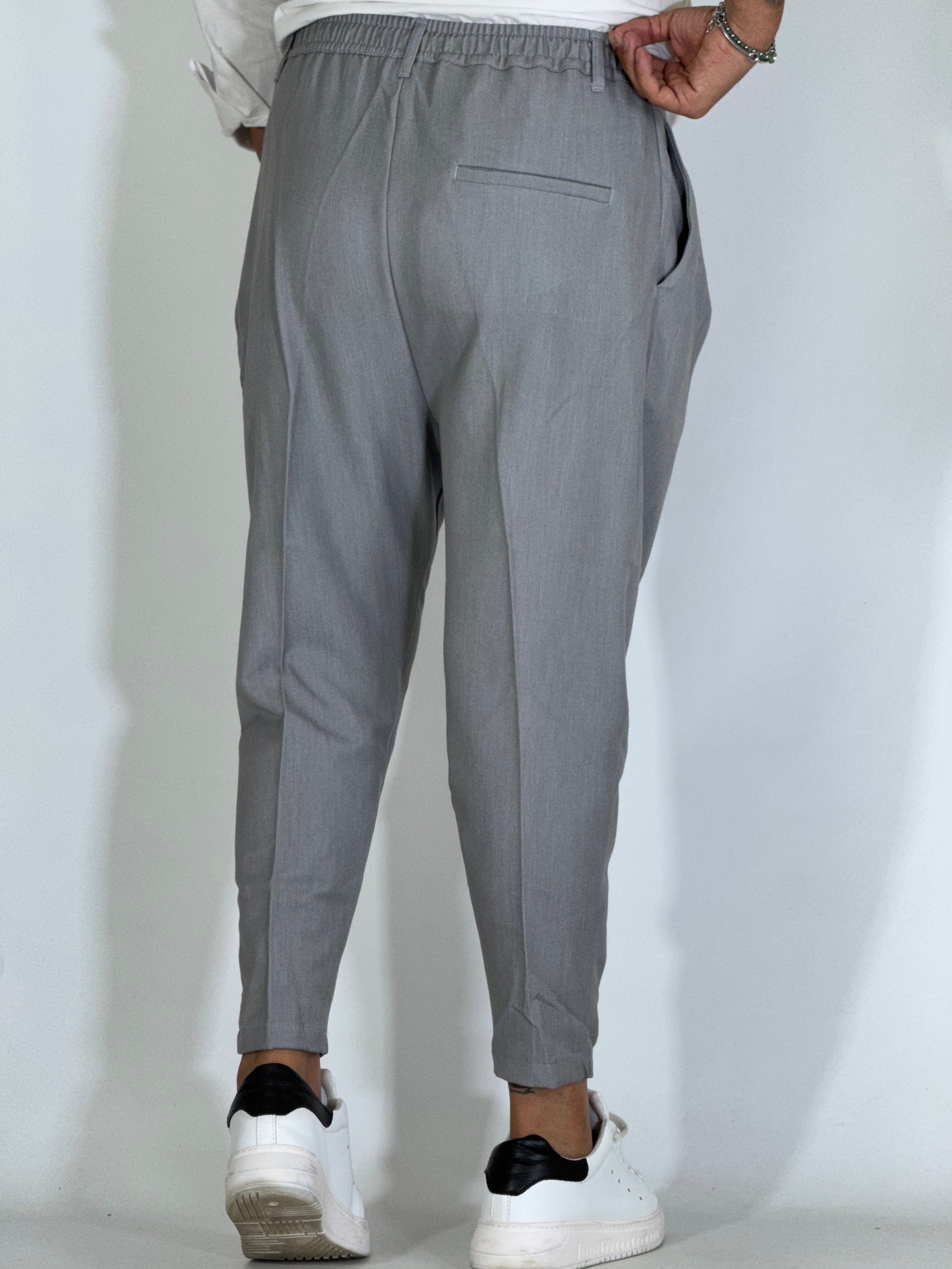 Nomad · Pantalone carrot con pince grigio chiaro