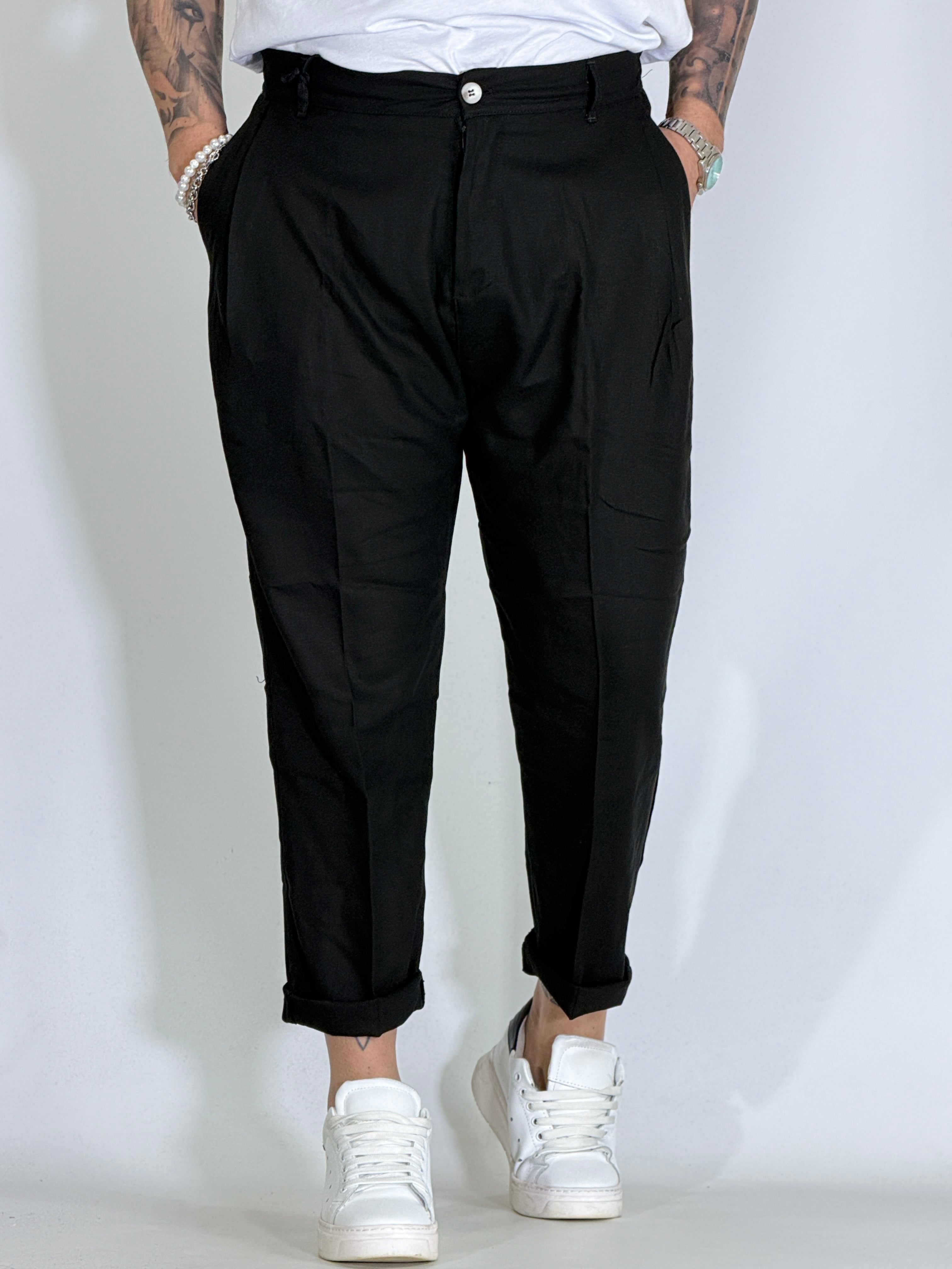 Nomad lino · Pantalone carrot con pince nero