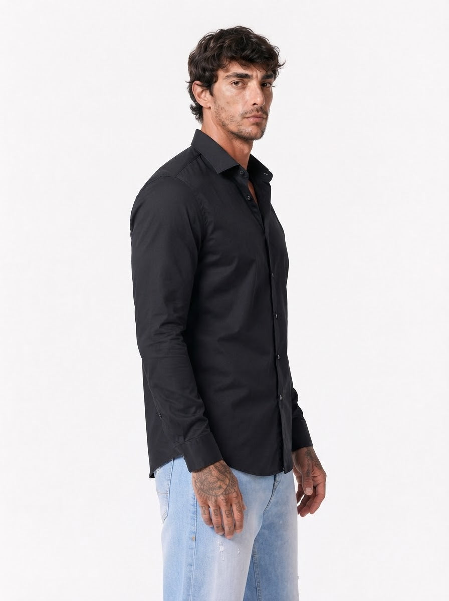 Camicia basic collo francese nera F60
