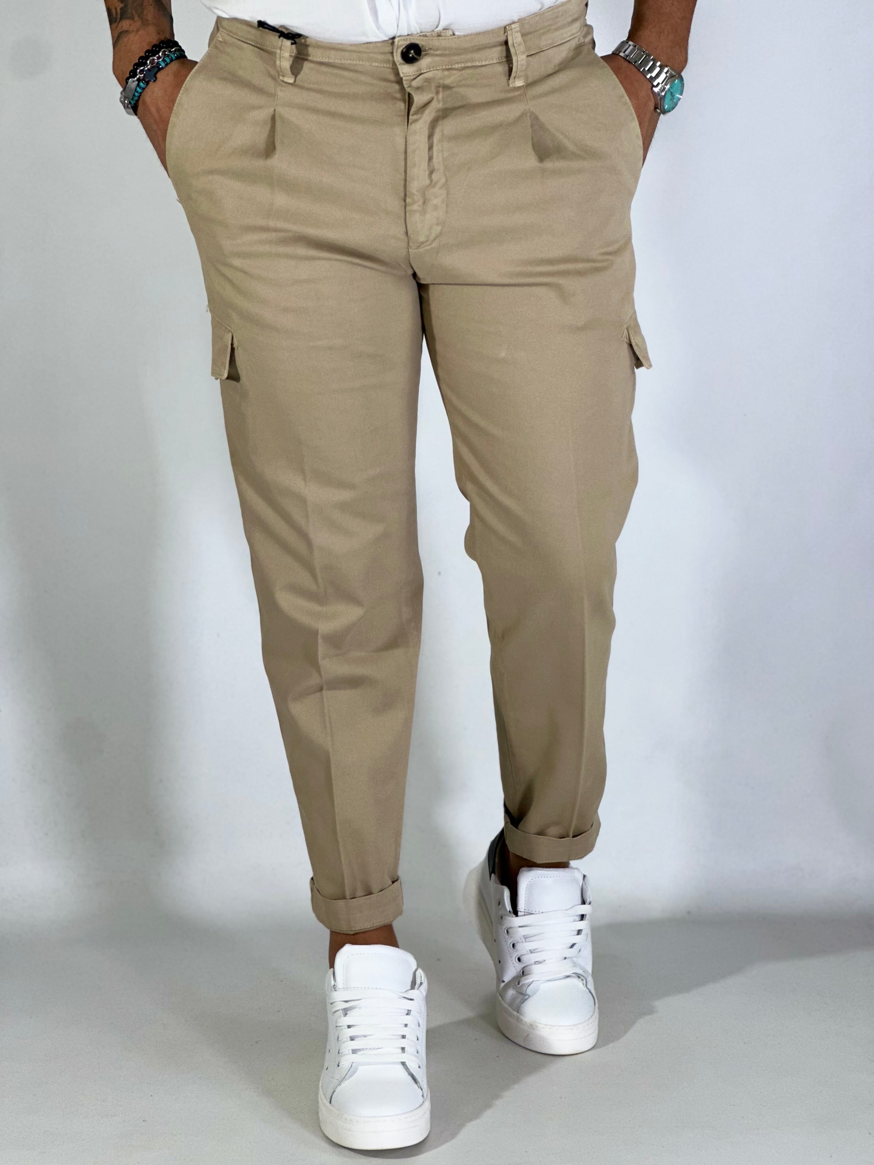 Pantalone slim fit cargo camel BSPL203