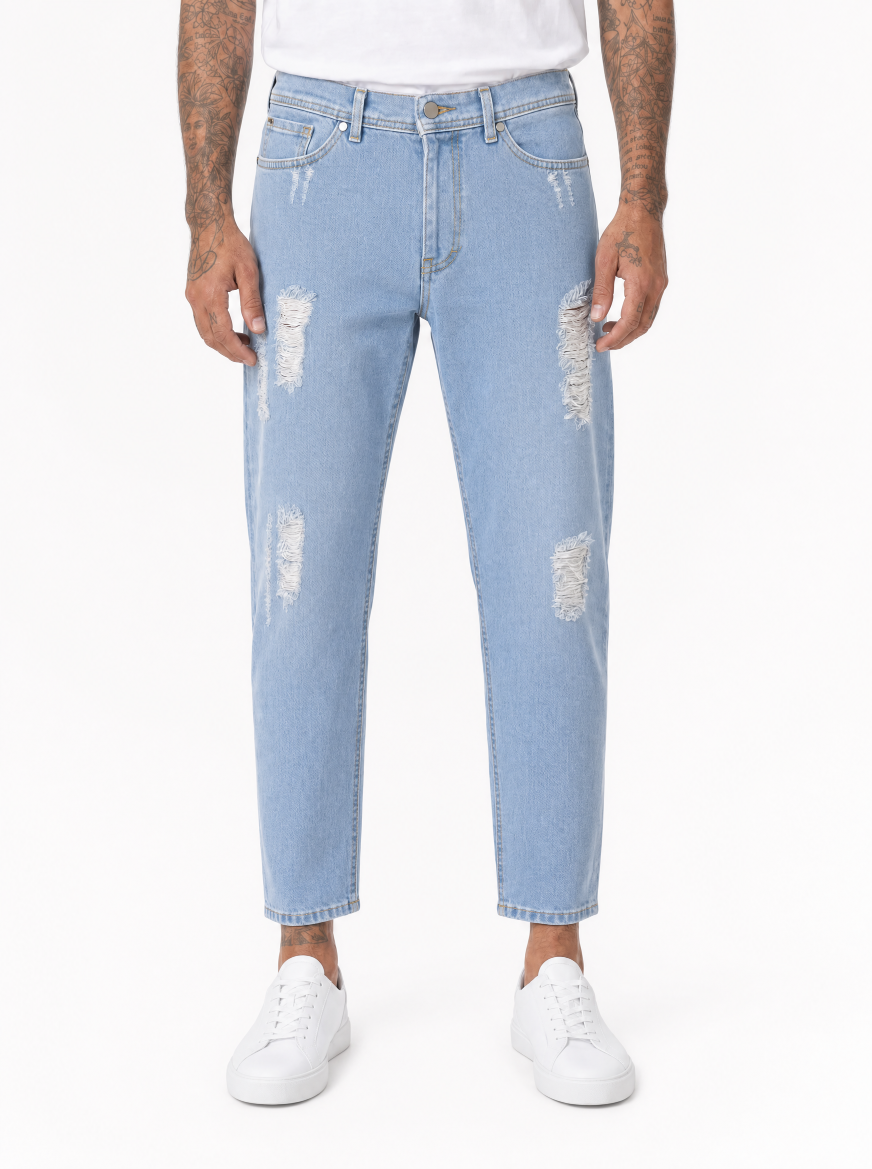 CORE Jeans carrot fit chiaro con abrasioni
