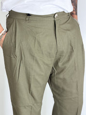 Nomad lino · Pantalone carrot con pince militare