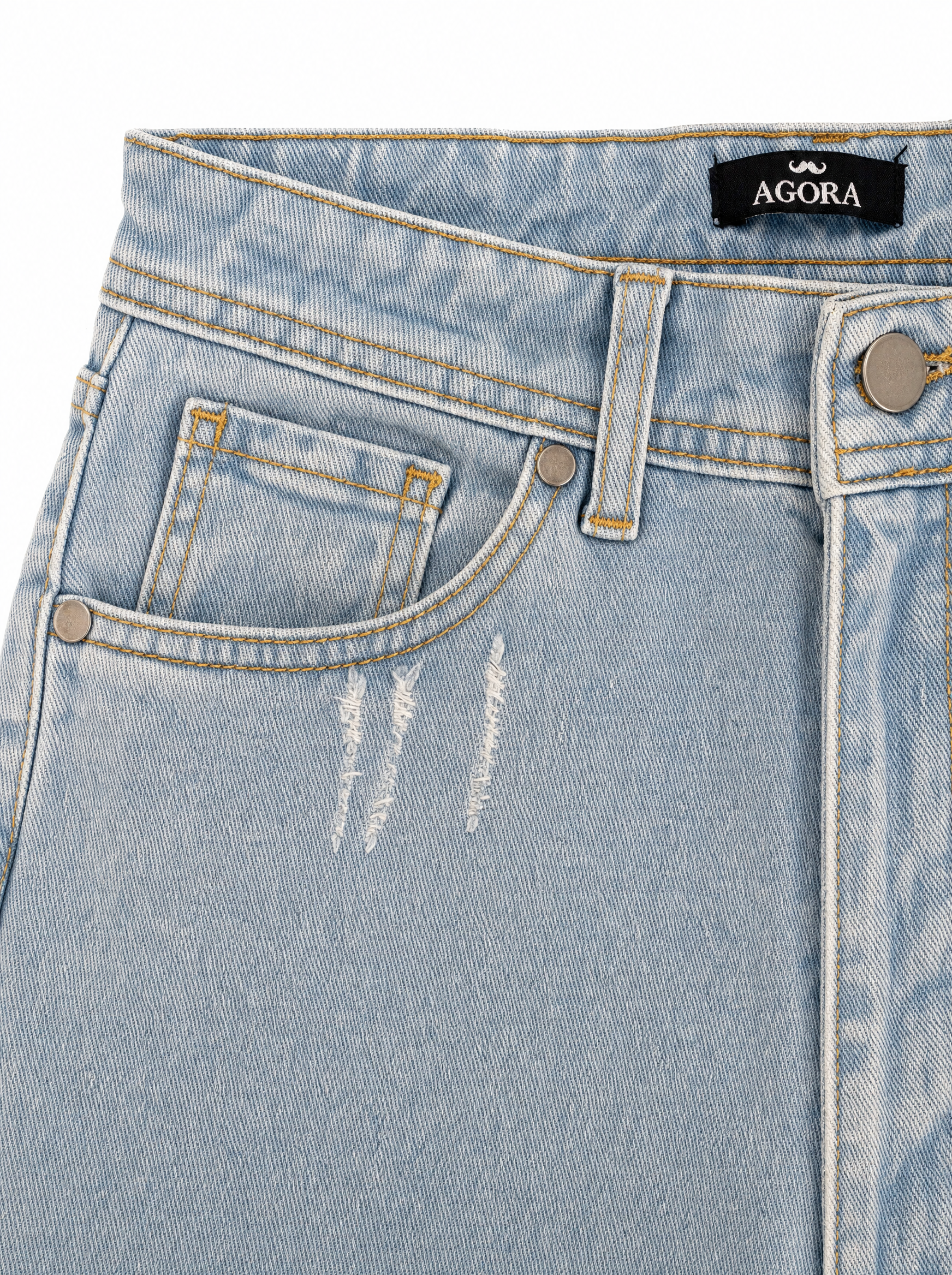 CORE Jeans carrot fit chiaro con abrasioni