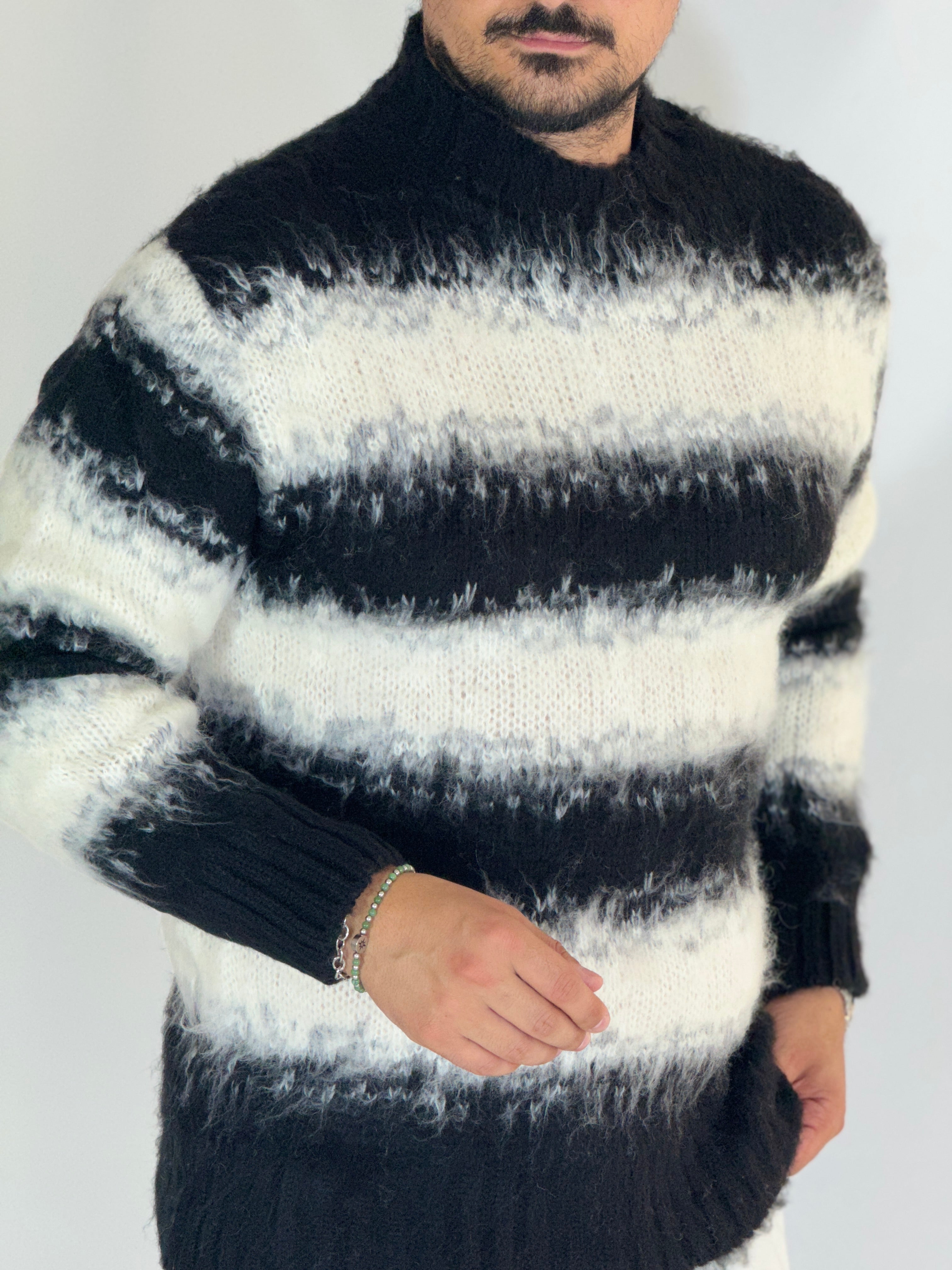 Maglione sheep nero/bianco AD130