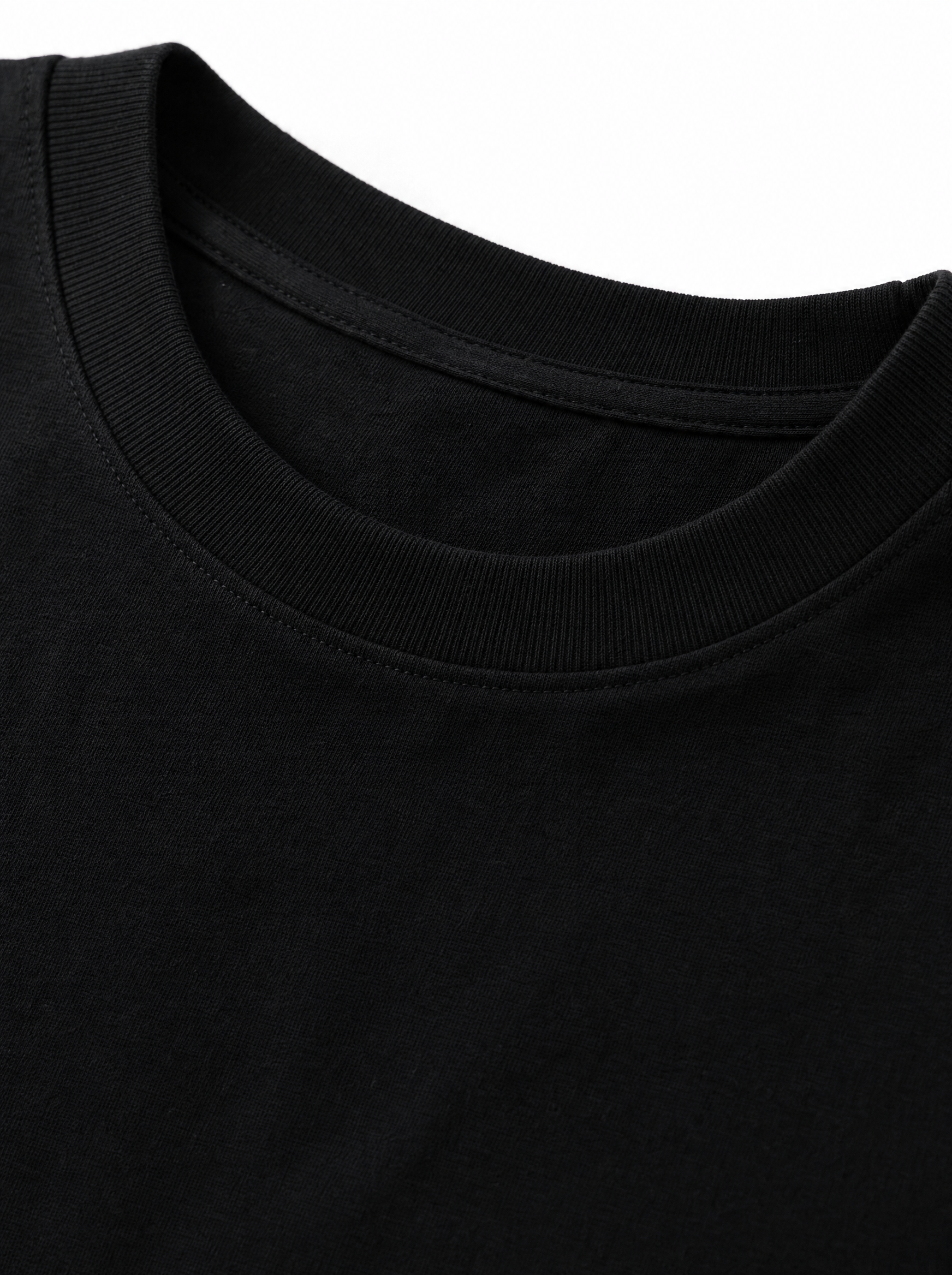 LOUVRE t-shirt cropped nera