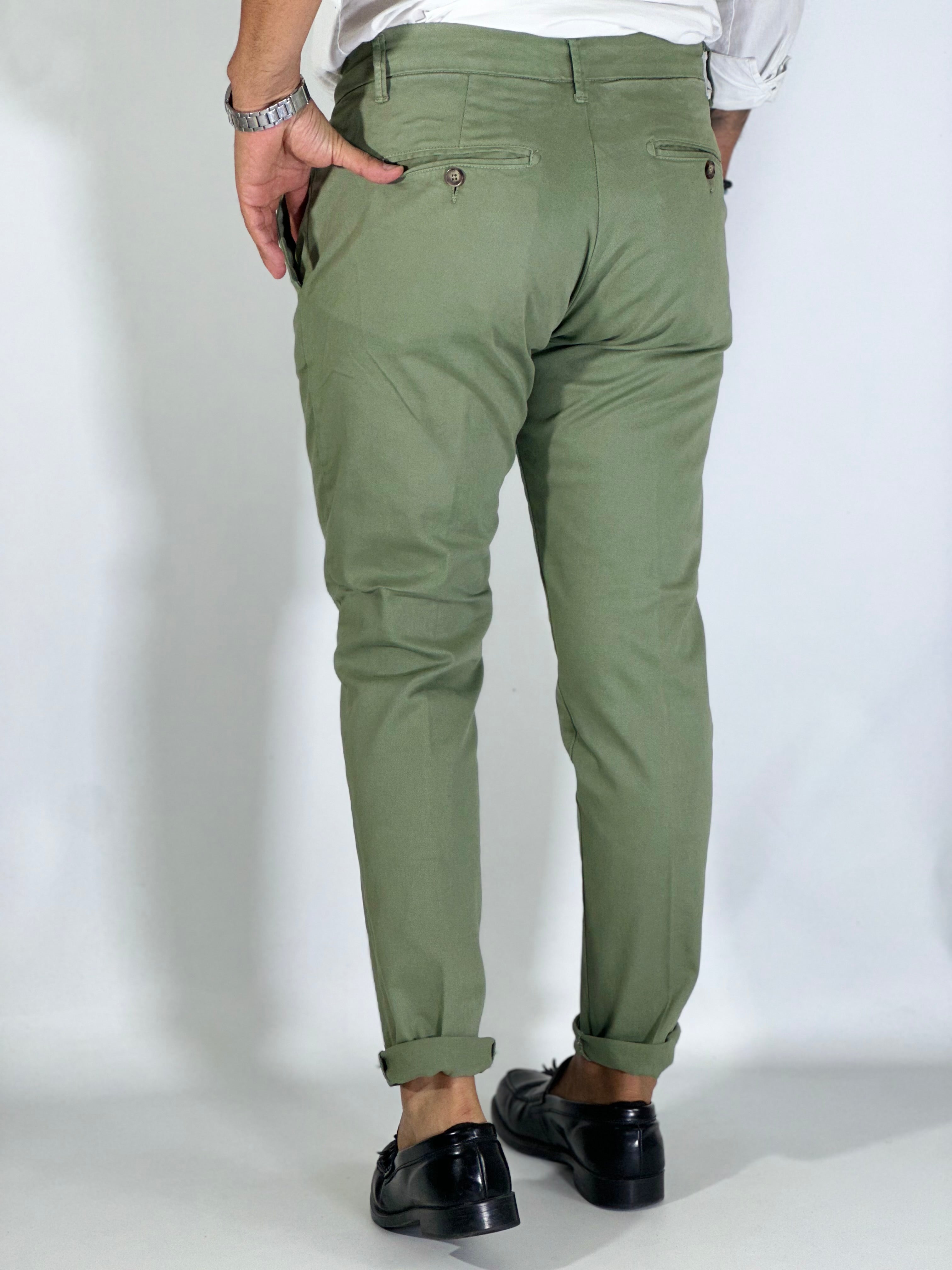 Pantalone slim capri fit verde acqua GPE400