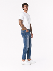 MAJOR Jeans carrot fit intermedio con abrasioni