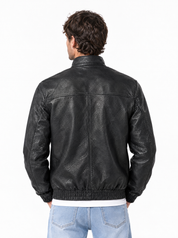 Giubbino imbottito eco-pelle nero YF1702