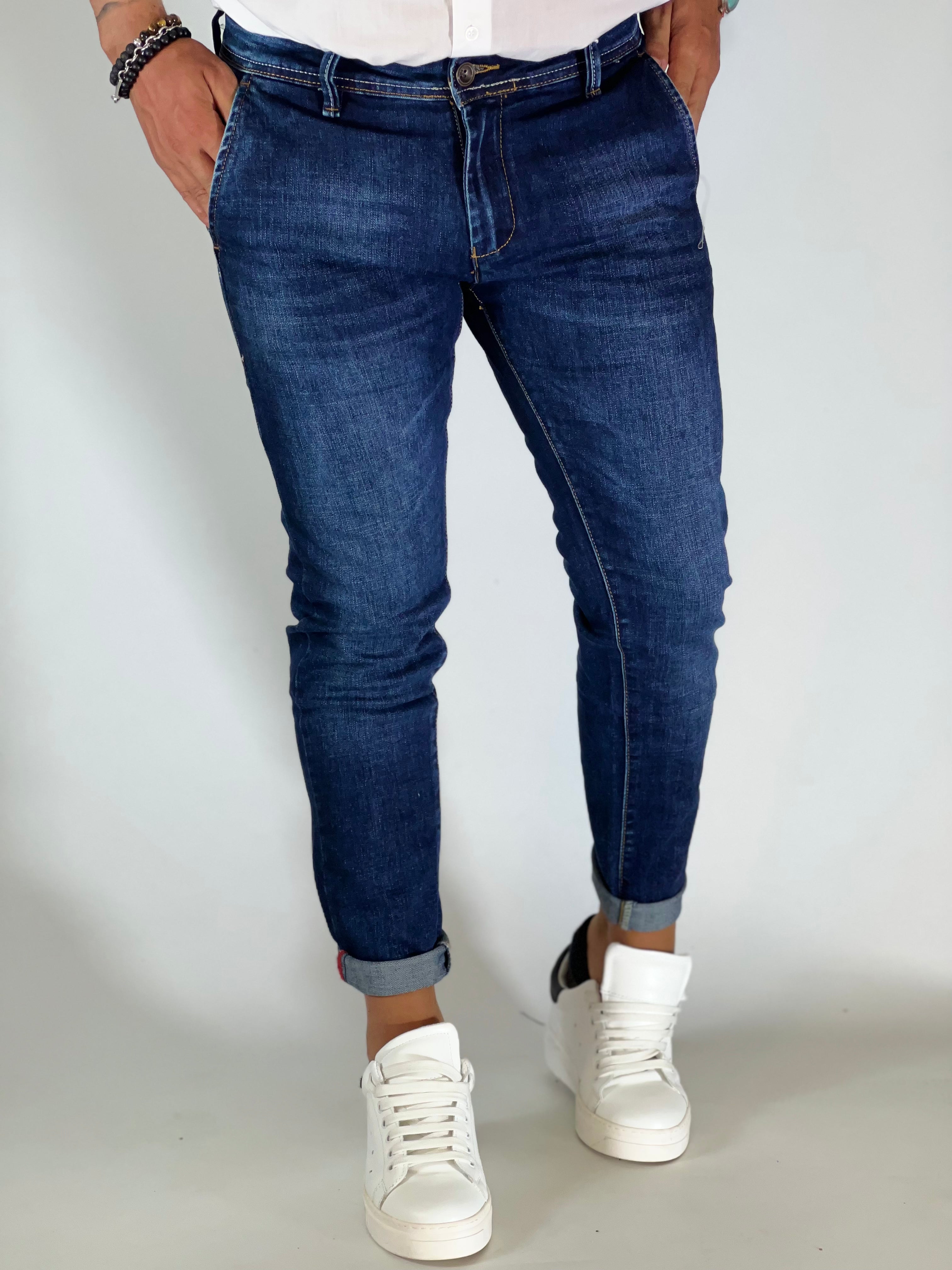 Jeans slim fit WFJ01