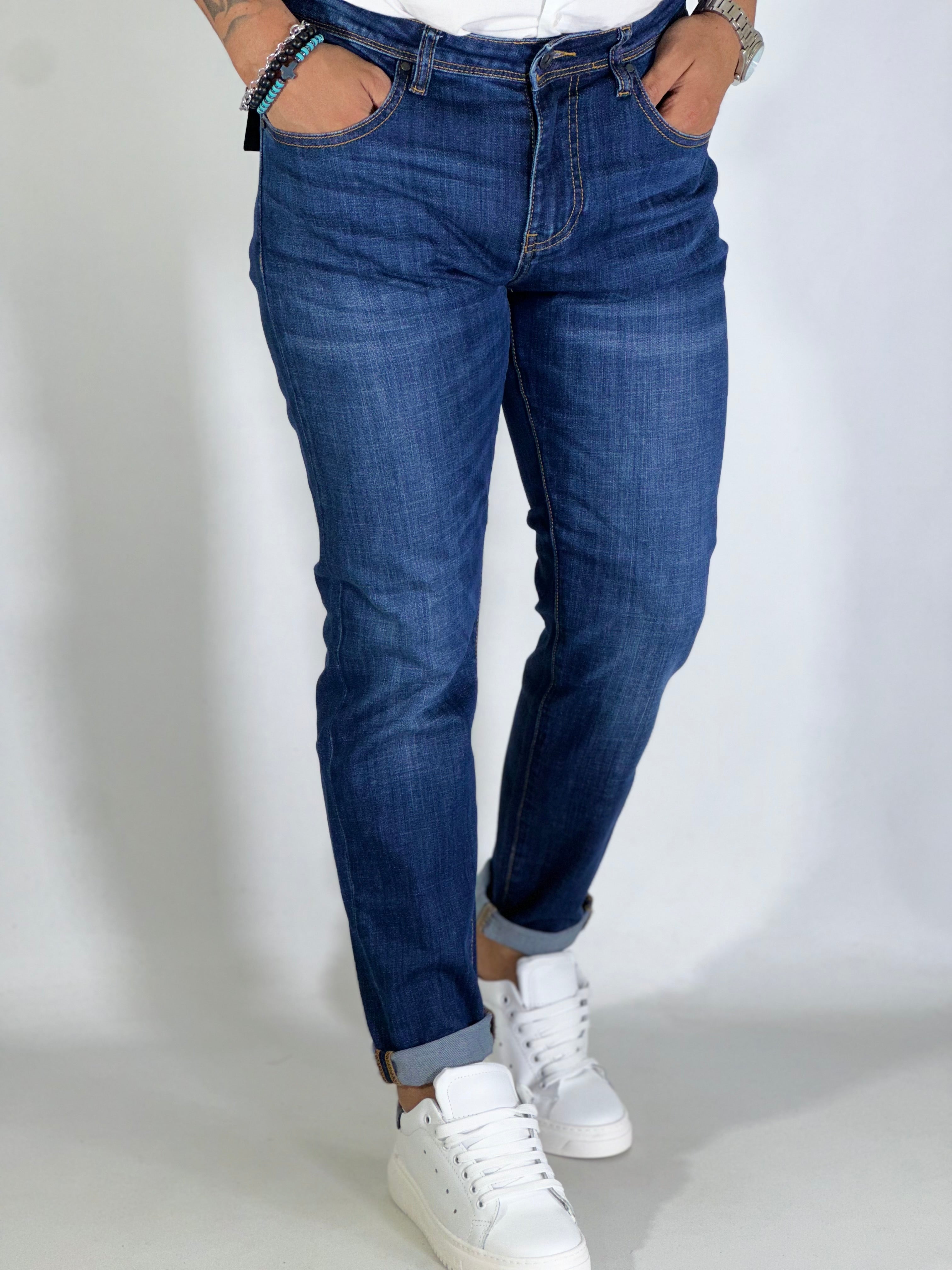 Jeans slim fit MJ500 WASH W001