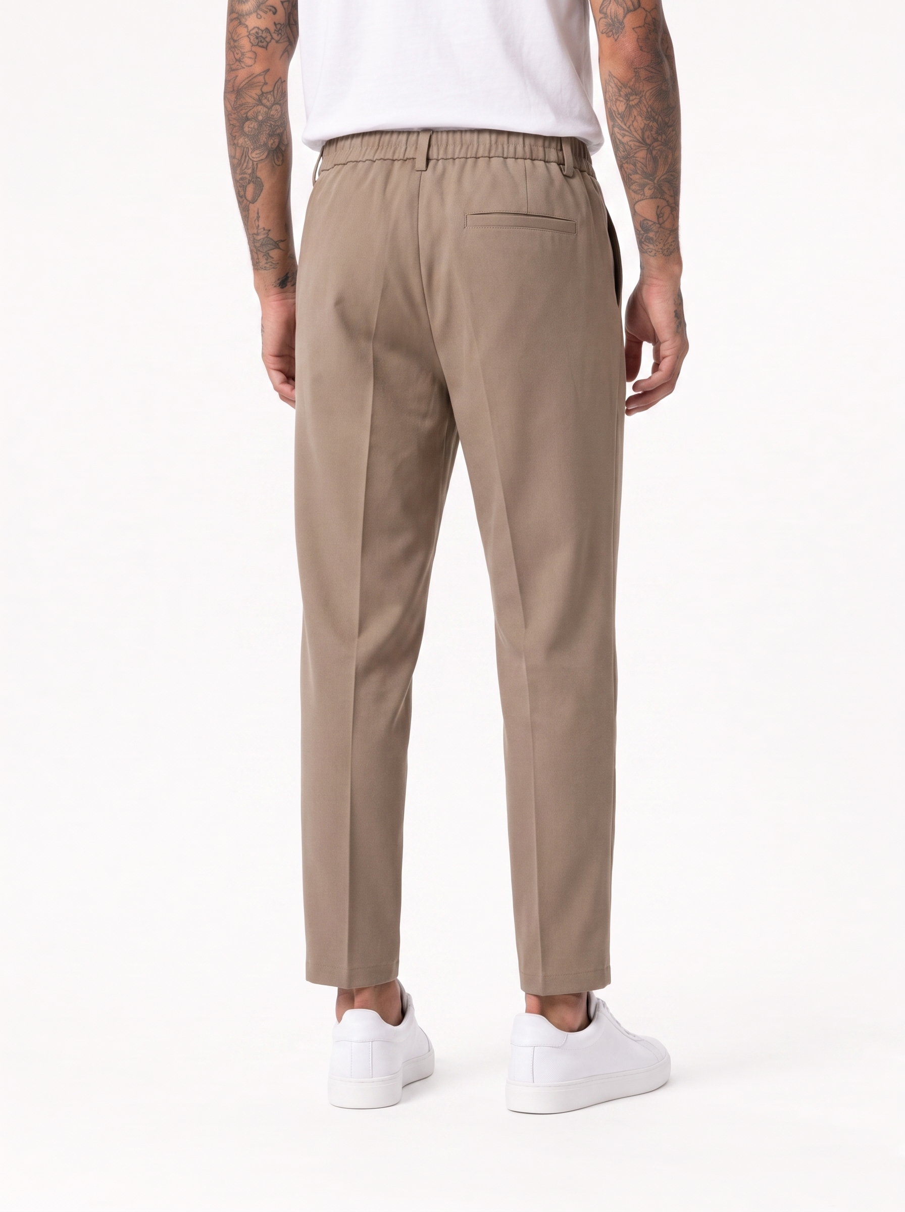 NOMAD AD45 Pantalone carrot con pince cammello