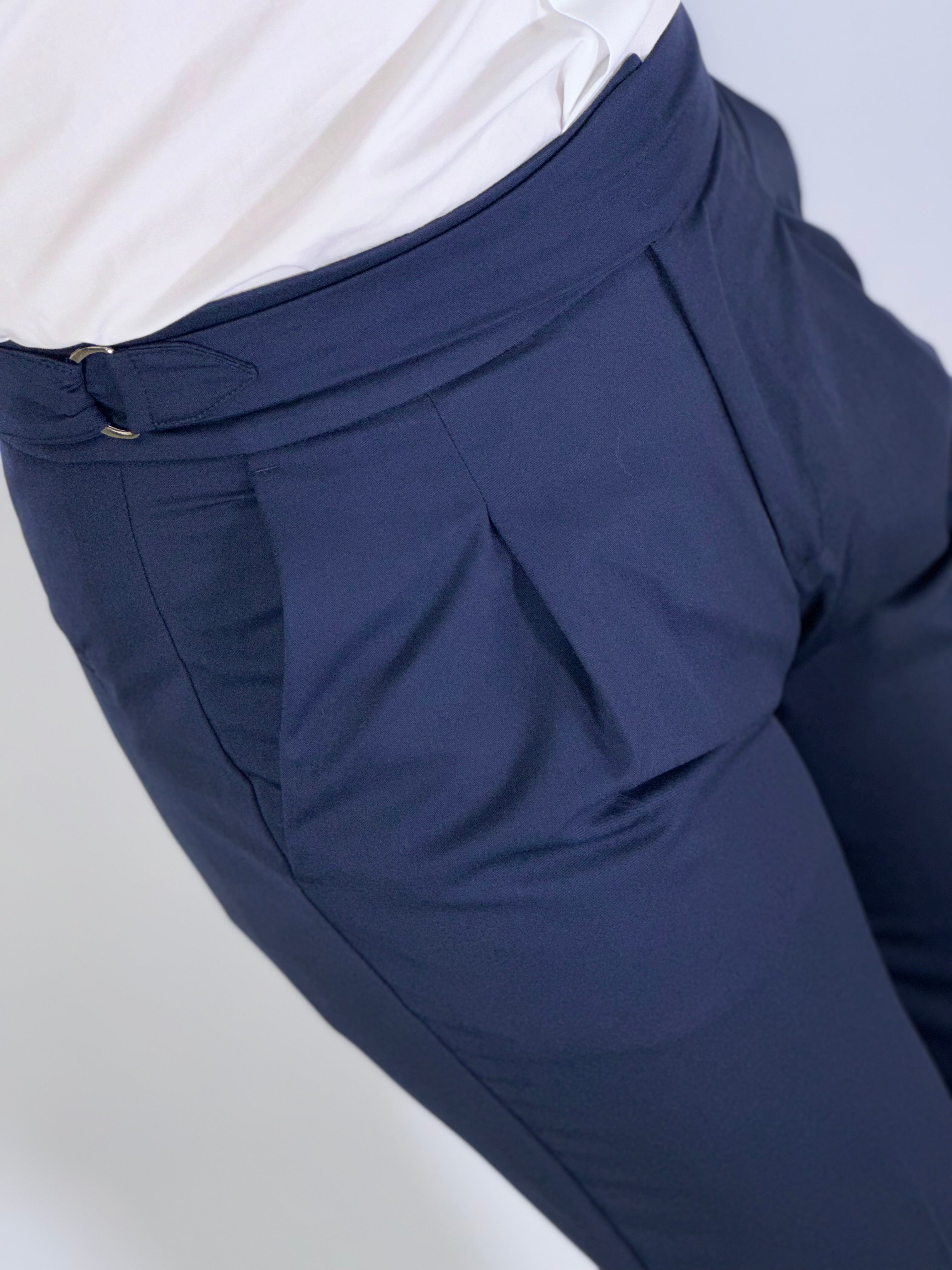 Pantalone vita alta blu UM736