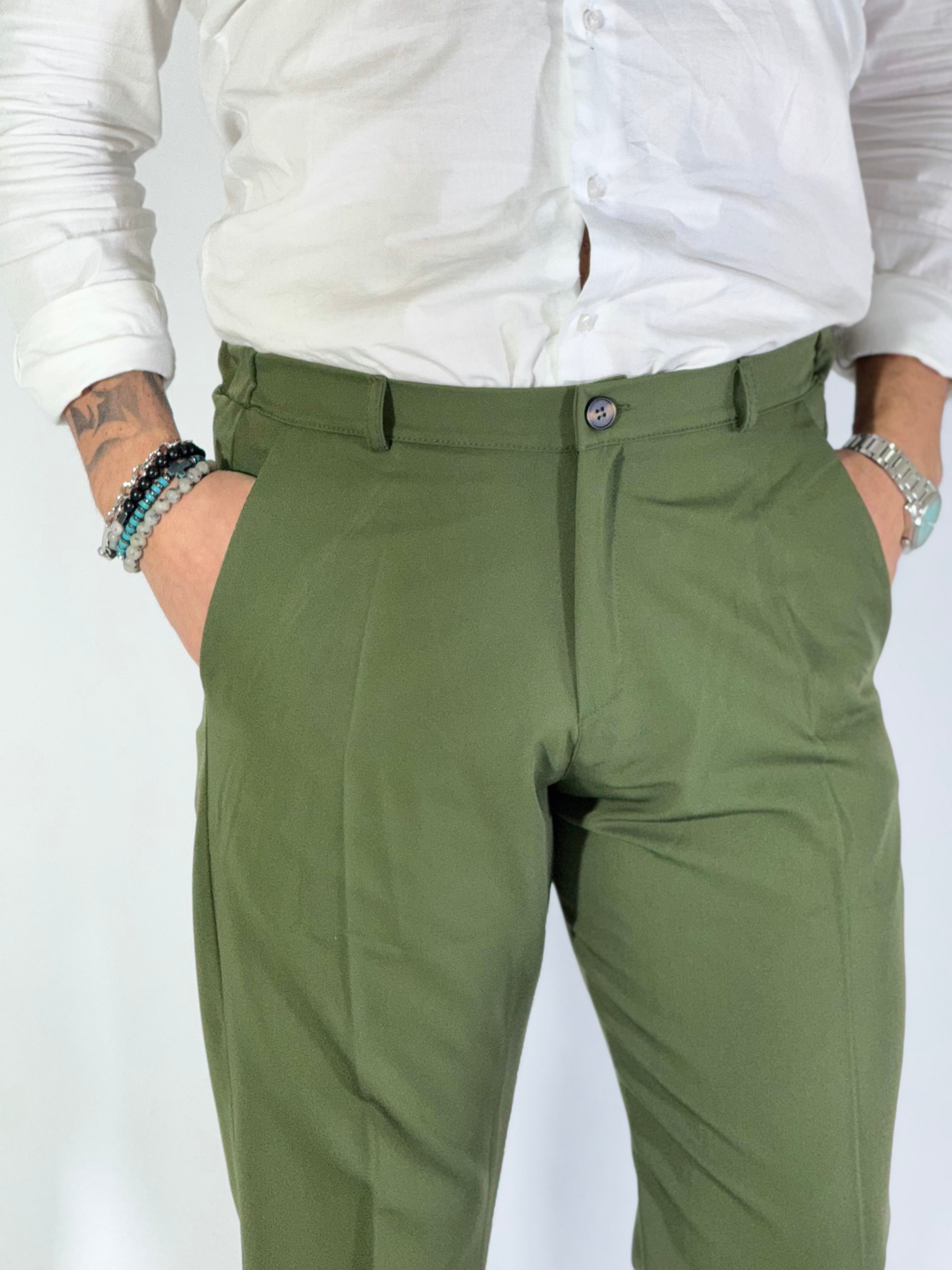 Pantalone elegante verde UM486