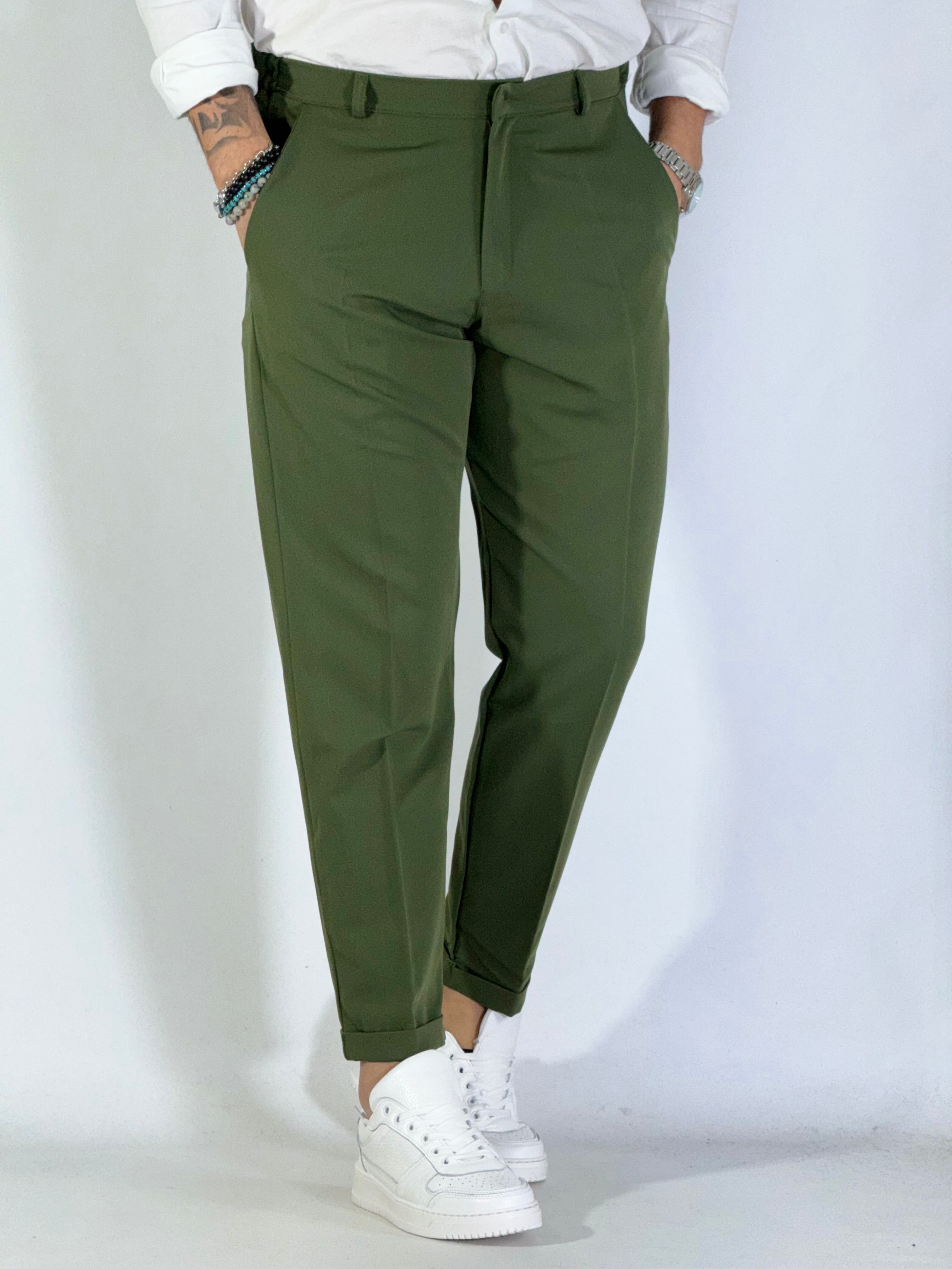 Pantalone verde UM256 bottone a scomparsa