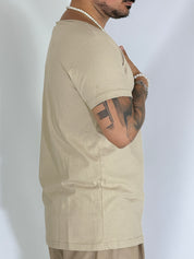 T-shirt scollata beige UM579