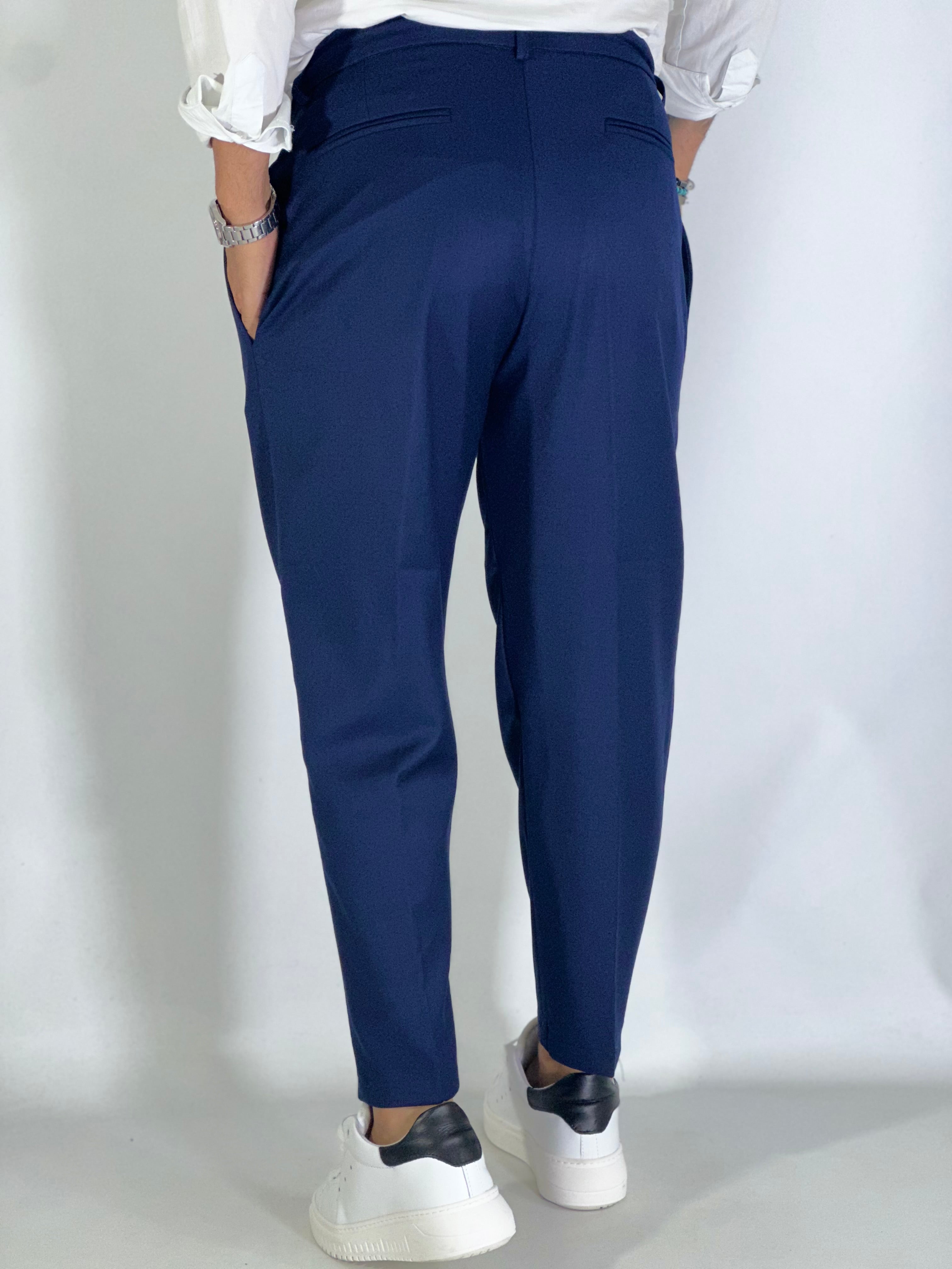 Pantalone elegante con pinces blu GP2151