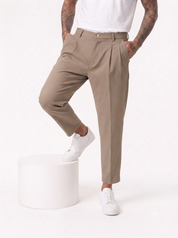 NOMAD AD45 Pantalone carrot con pince cammello