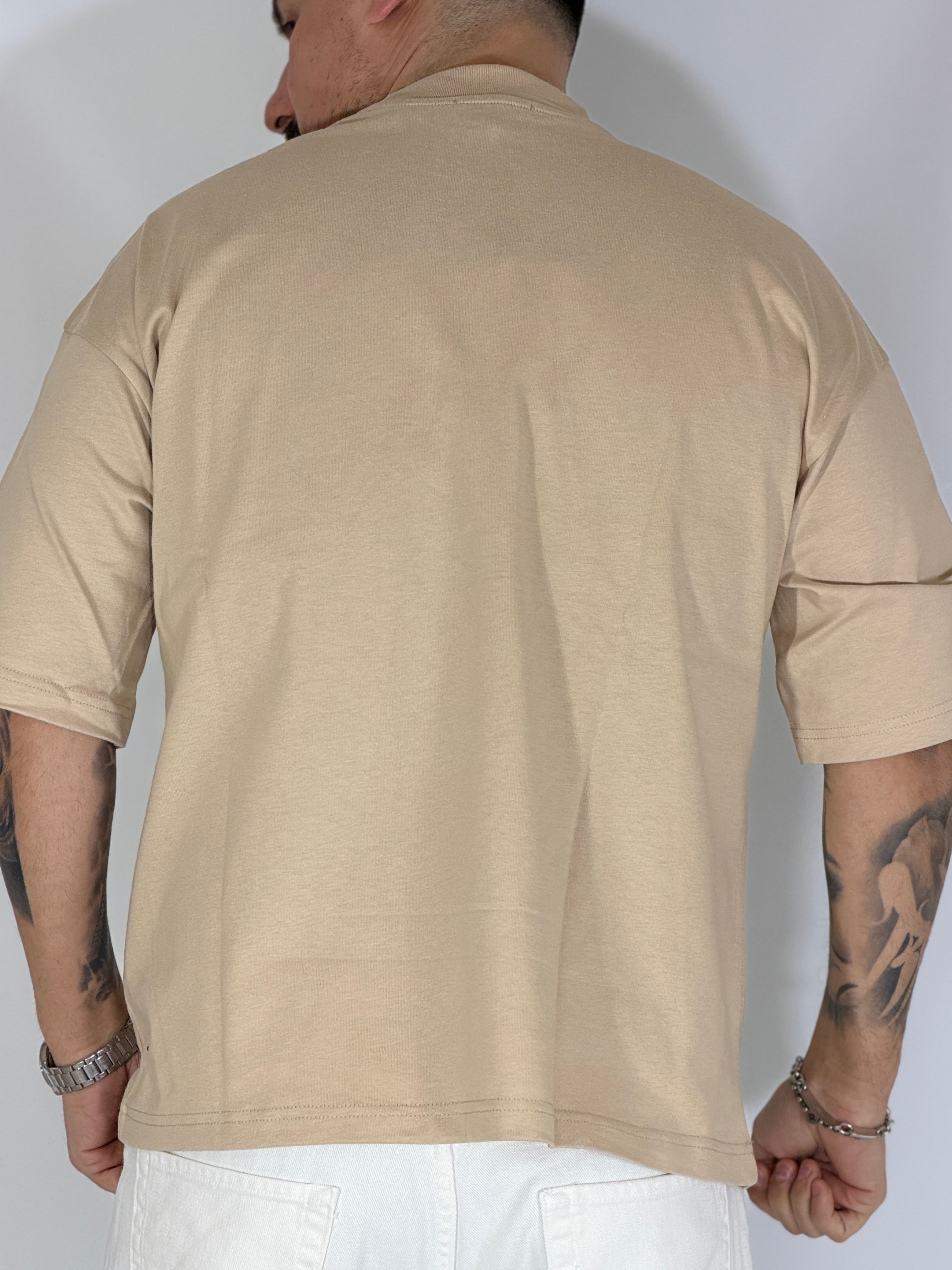 Louvre · t-shirt cropped avorio