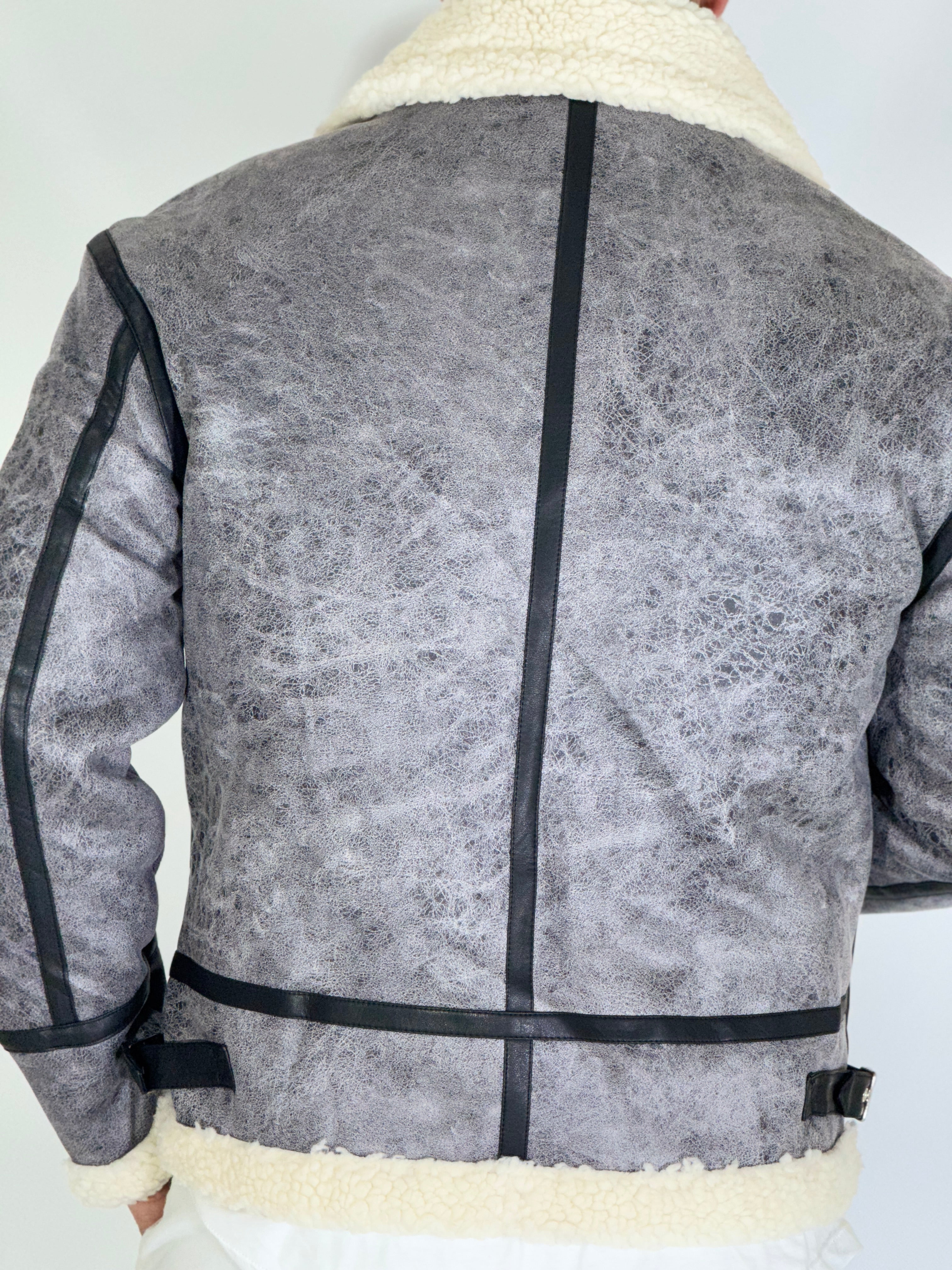 Eco montone grigio ART885259