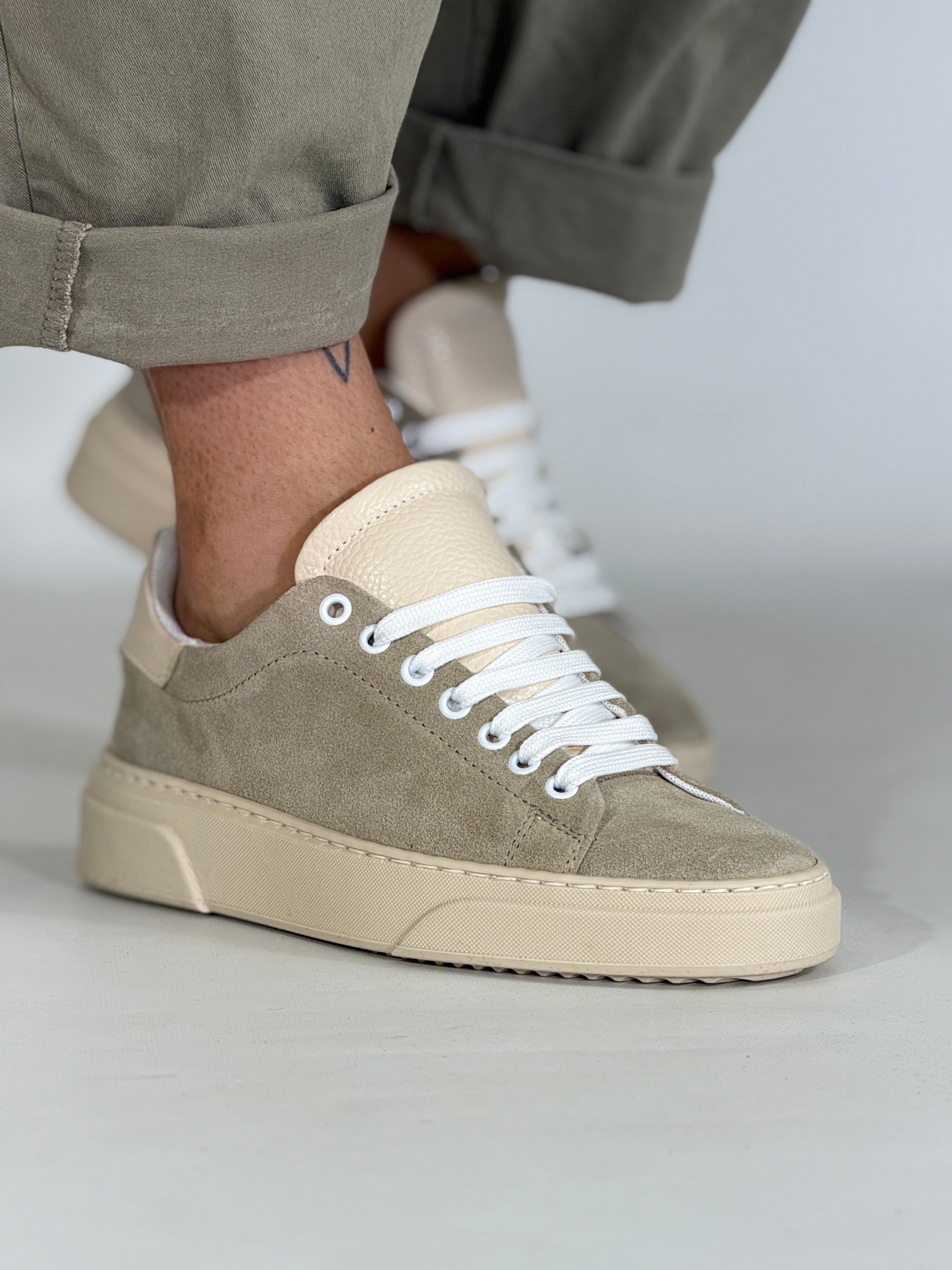 Apex · Scarpa in camoscio beige