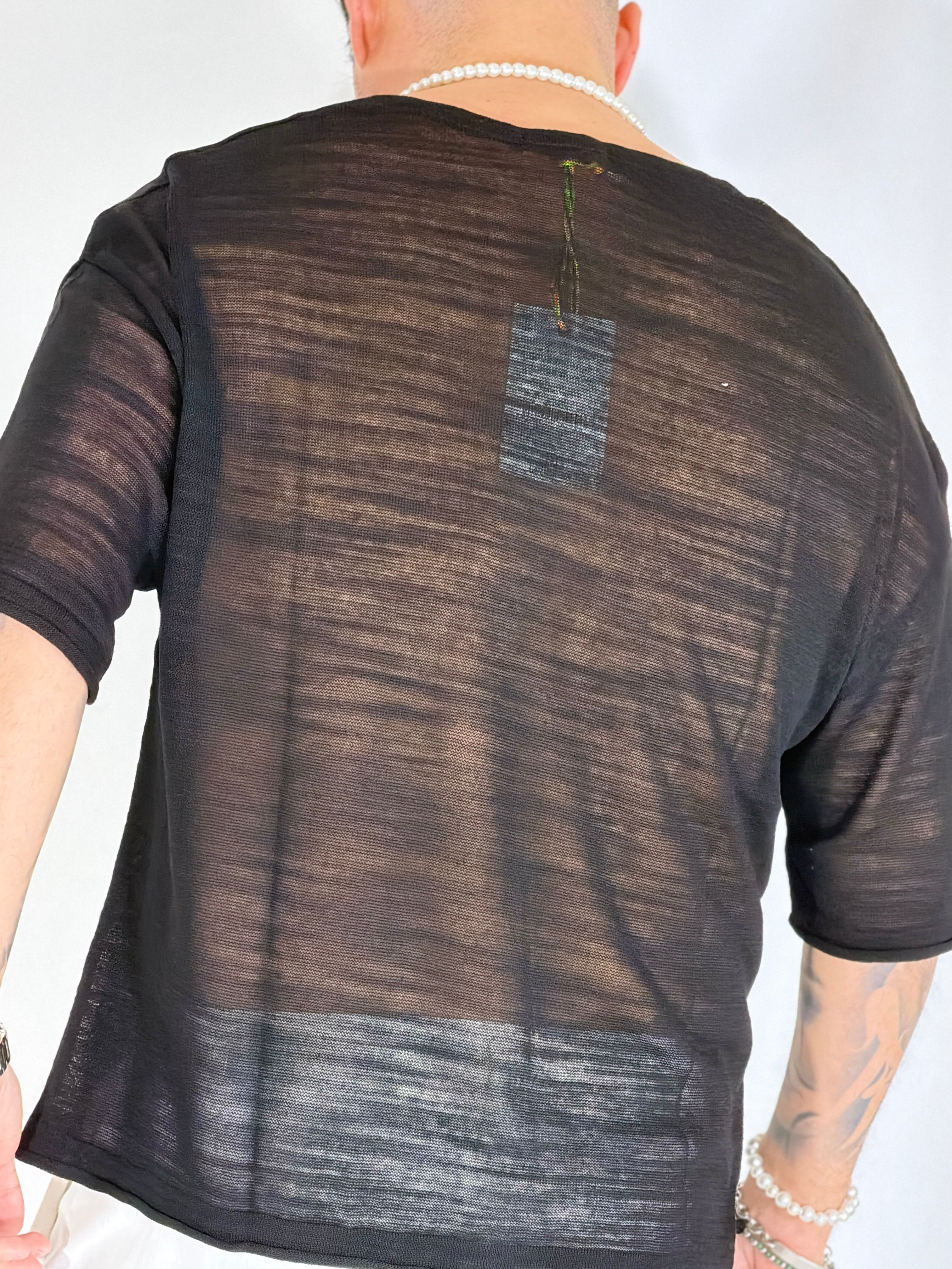 T-shirt scollata nera SHIBUYA