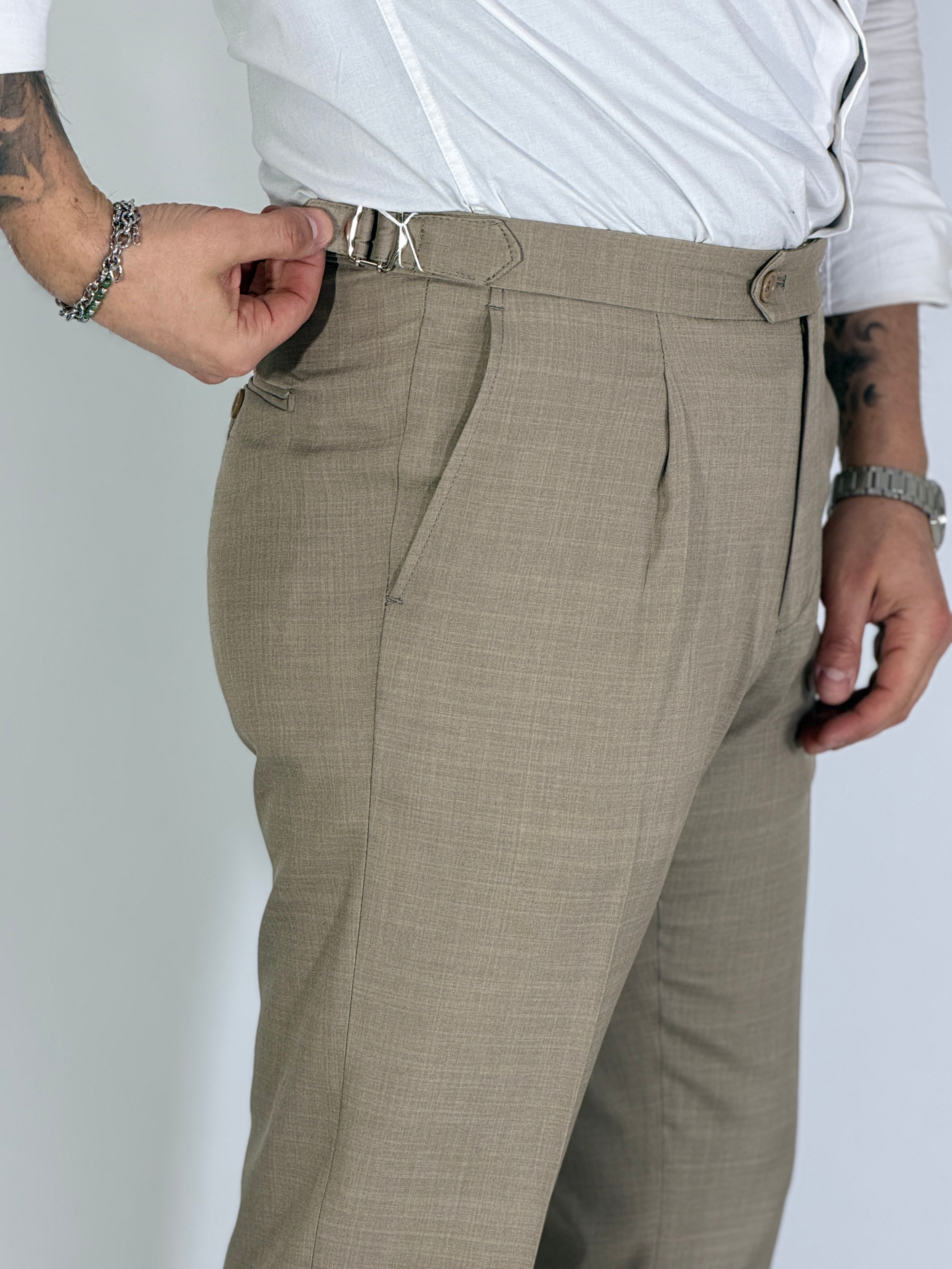 Pantalone con fibbie Migliaccio beige Spencer