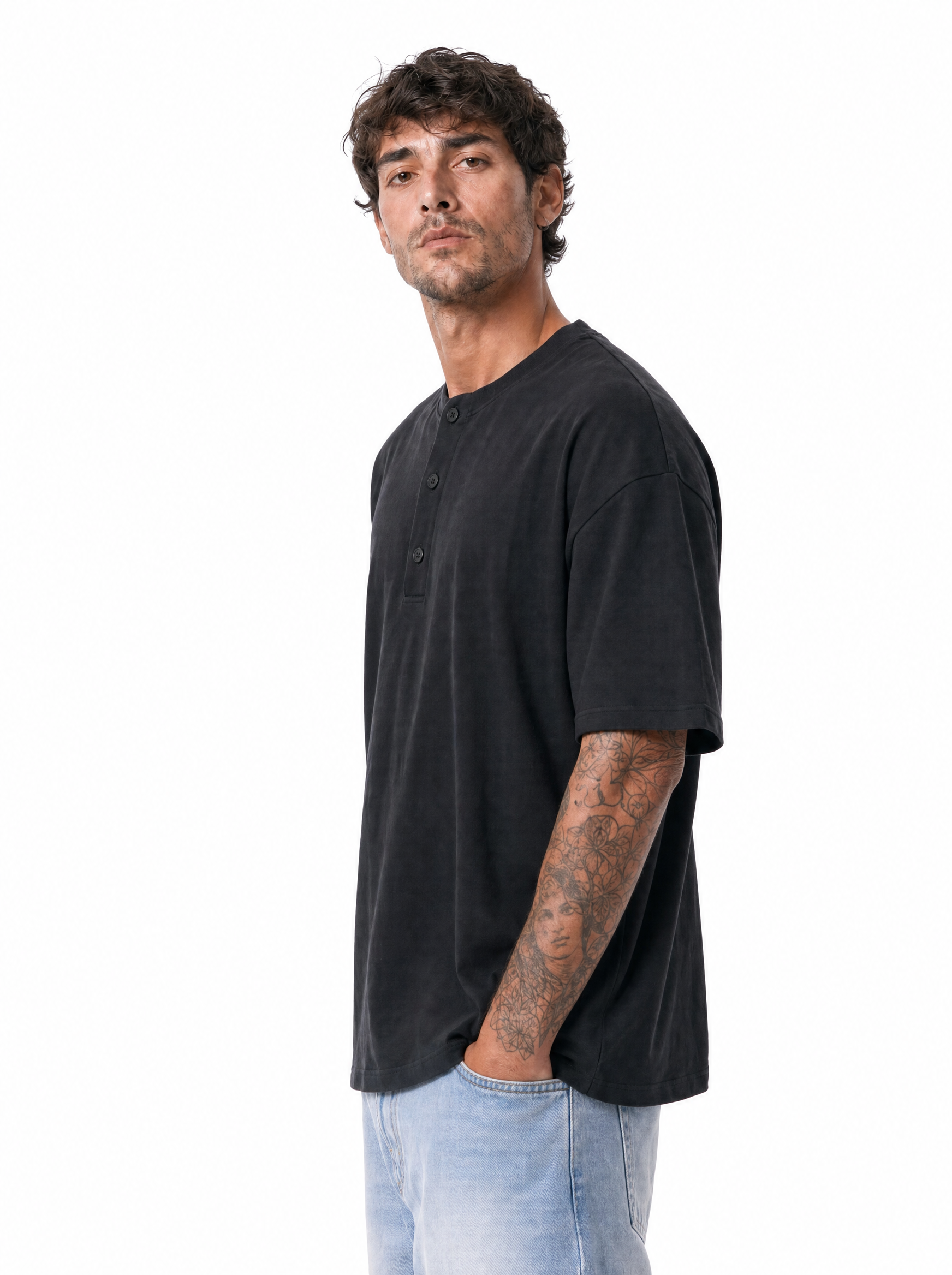 NOTORIUS t-shirt serafino nera
