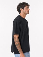 LOUVRE t-shirt cropped nera