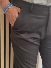 Urban · Pantalone elegante marrone