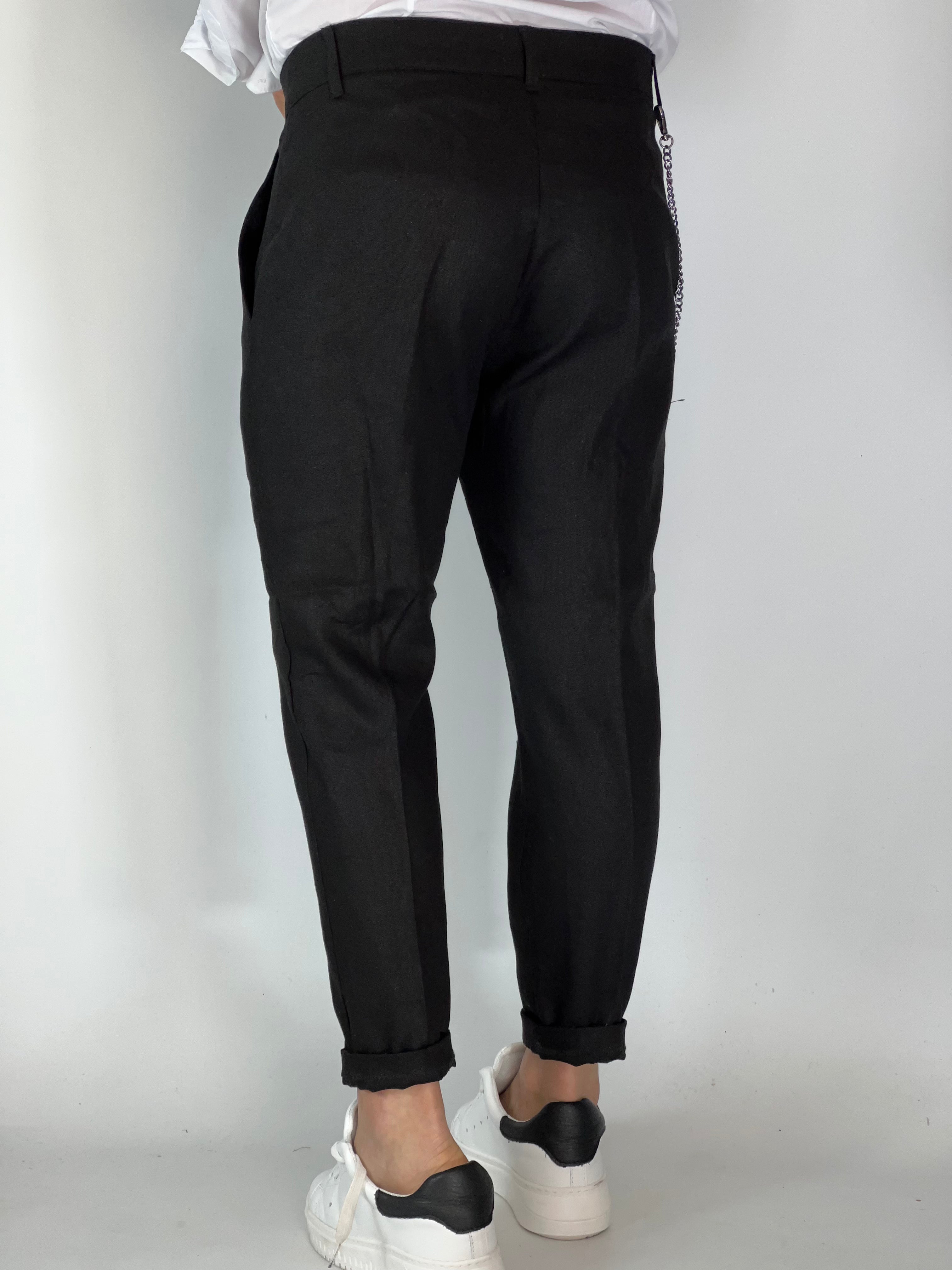 Pantalone elegant in lino nero UG95